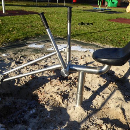 Sandbagger Spielplatz Sitzbagger Schaufelbagger Edelstahl und Fußstütze